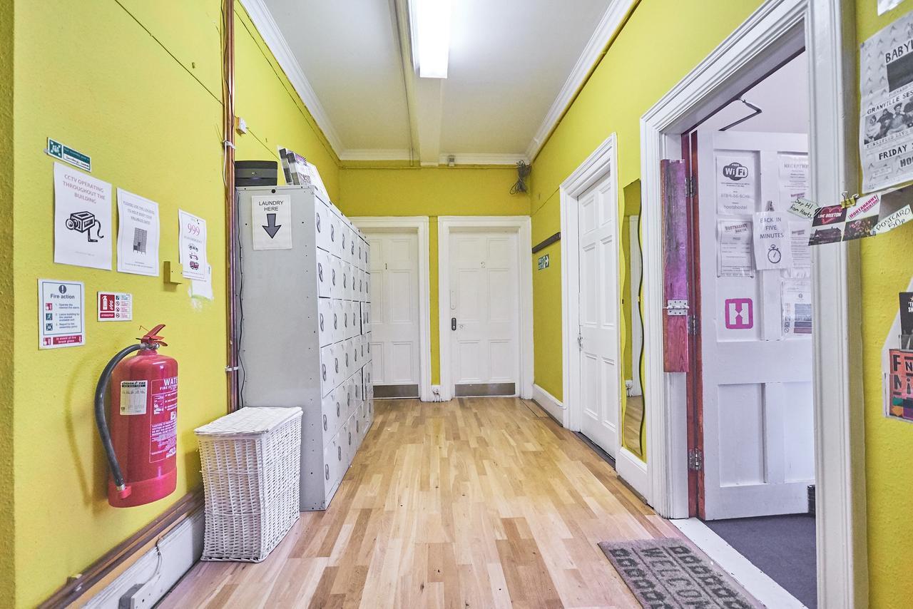 Hootananny Hostel Londra Esterno foto